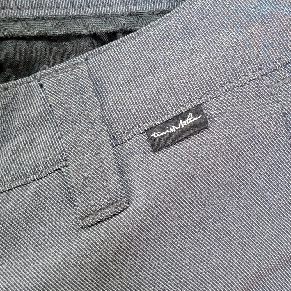 Travis Mathew Size 30 Gray Shorts Mens Golf Casual Flat Front - Picture 3 of 6